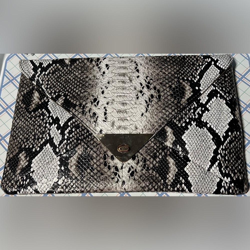 Women’s Fashion Snakeskin Pattern Clutch Handbag Envelope Bag 11.5”X8”